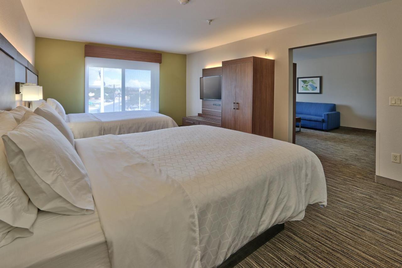 Holiday Inn Express & Suites Albuquerque Historic Old Town By Ihg מראה חיצוני תמונה